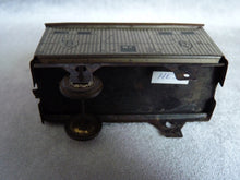 Charger l'image dans la galerie, HESS - Penny Toy - Wagon couvert pour train "de plancher"