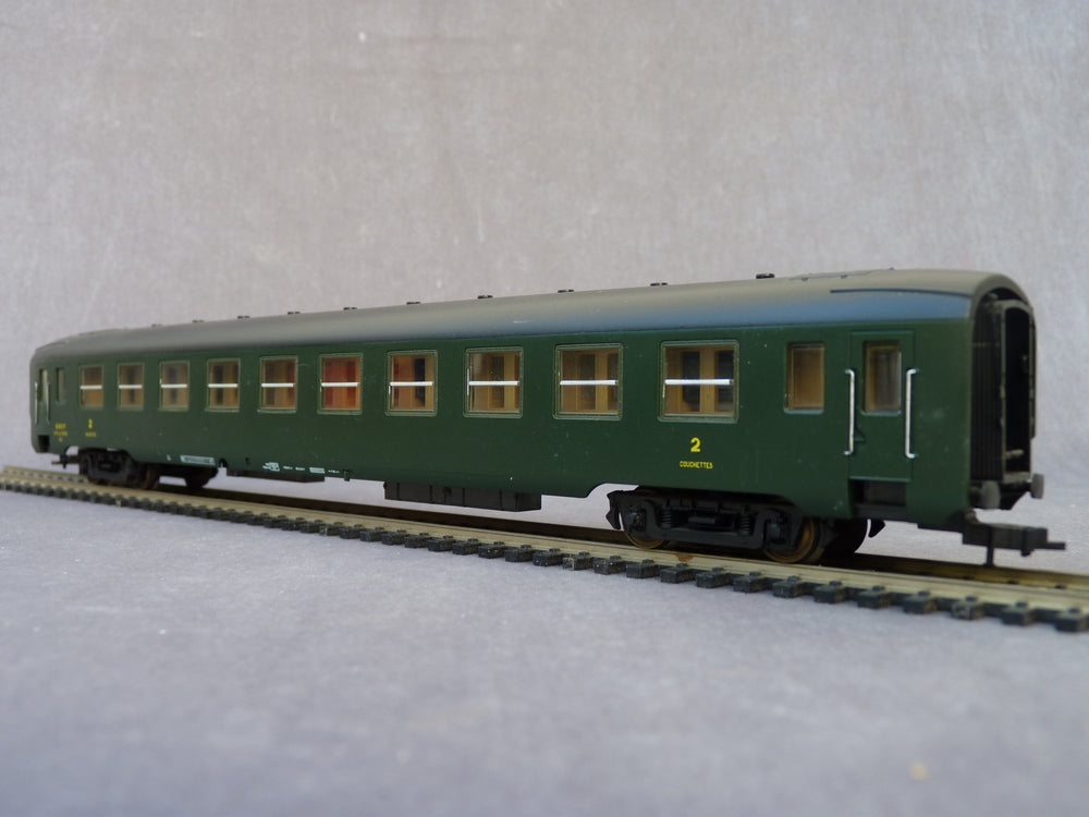 Wagon-lit LIMA Voiture Couchettes 2ème Classe DEV AO 309100 – HO (Neuf)