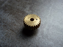 Charger l'image dans la galerie, MECCANO 25 - Engrenage
