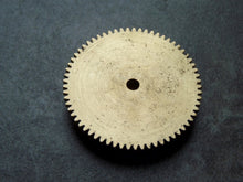 Charger l'image dans la galerie, Meccano 27 fabrication spéciale - Engrenage roue 65 dents