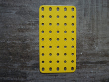 Charger l'image dans la galerie, MECCANO 53a - Plaque rigide jaune
