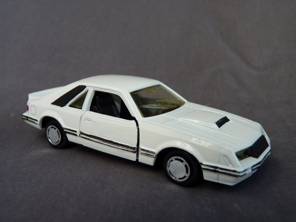 FORD MUSTANG 1980 pub Benco Norev Jet-Car au 1/43 jaune EUR 10,00 FORD MUSTANG 1980 pub Benco Norev Jet-Car au 1/43 jaune EUR 10,00