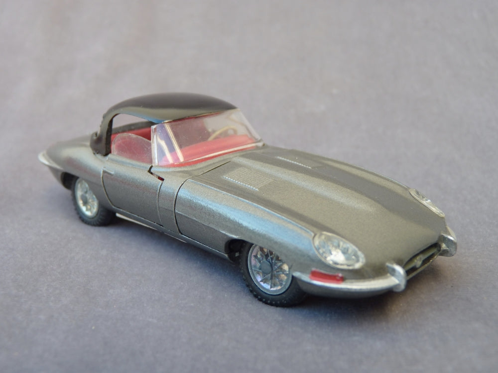 Tekno JAGUAR E 926 テクノジャガーEタイプ Amazon.co.jp: Tekno 926 JUAR E-TYPE テクノジャガーEタイプ