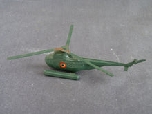 Charger l'image dans la galerie, SOLIDO - Hélicoptère SIKORSKY S 55 militaire (vintage 1955)