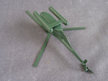 Charger l'image dans la galerie, SOLIDO - Hélicoptère SIKORSKY S 55 militaire (vintage 1955)