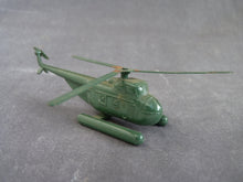 Charger l'image dans la galerie, SOLIDO - Hélicoptère SIKORSKY S 55 militaire (vintage 1955)
