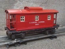 Charger l'image dans la galerie, LIONEL LINES 2657 fourgon américain Caboose (0 vintage)