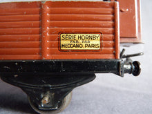 Charger l'image dans la galerie, HORNBY  Meccano Paris  wagon tombereau SNCF à guérite