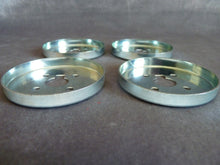 Charger l'image dans la galerie, Meccano 137 4 boudins de roues marquées "MECCANO"