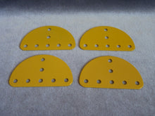 Charger l'image dans la galerie, Meccano 214, lot de 4 plaques semi-circulaires