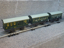 Charger l'image dans la galerie, KBN - Rame 2 voitures et un fourgon (circa 1945/1950) (0 vintage)