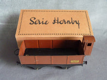 Charger l'image dans la galerie, HORNBY  Meccano Paris  wagon tombereau SNCF à guérite
