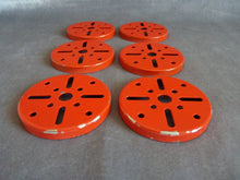 Charger l'image dans la galerie, Meccano 137 A  lot de 6 boudins de roues rouges
