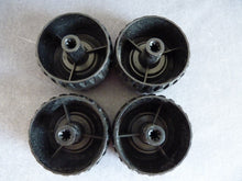 Charger l'image dans la galerie, Meccano 331 lot de 4 roues