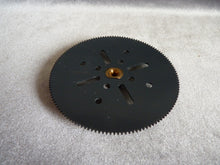 Charger l'image dans la galerie, Meccano 27b roue de 133 dents