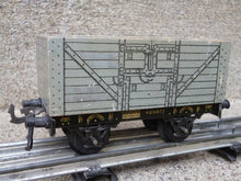 Charger l'image dans la galerie, CARETTE - Wwagon tombereau en bois - Ecartement 0 (circa 1919)