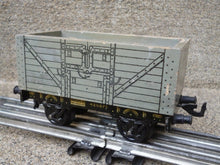 Charger l'image dans la galerie, CARETTE - Wwagon tombereau en bois - Ecartement 0 (circa 1919)