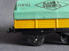 Charger l'image dans la galerie, HORNBY  wagon bâché SAINT FRERES  SNCF (0 vintage)