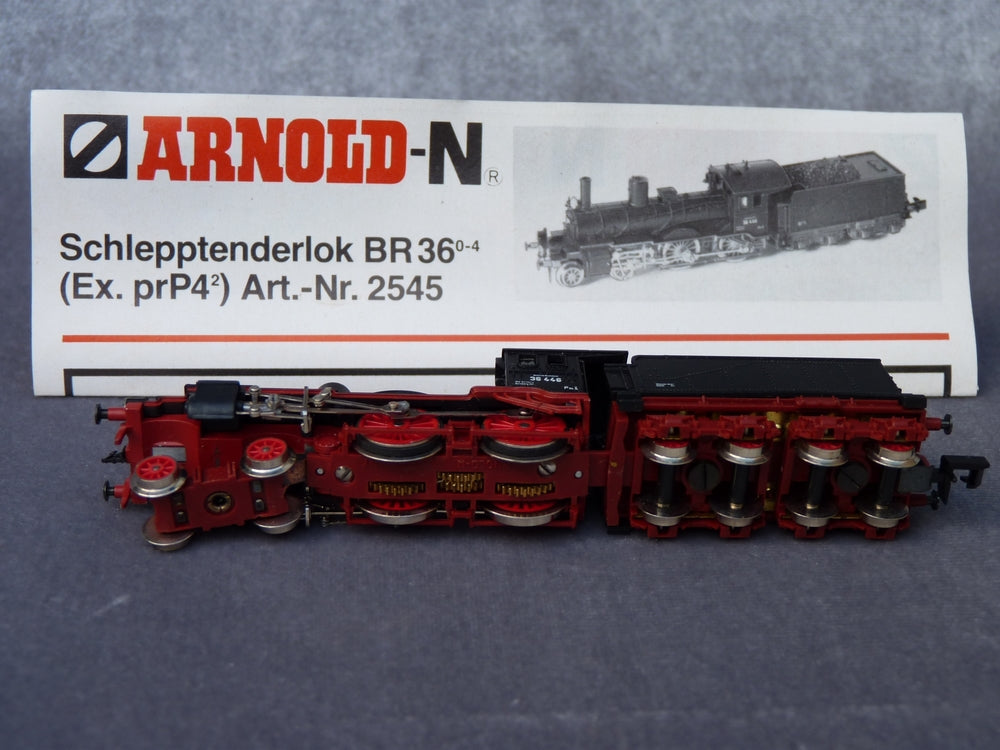 ARNOLD N 2545 locomotive Br 36 446 de la Deutsche Reichsbahn (N)