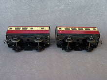 Charger l'image dans la galerie, HORNBY - Paire de voitures voyageurs anglaises British Railways (0 vintage)