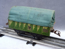 Charger l'image dans la galerie, HORNBY wagon tombereau bâché "MARECHAL Frères" Série M  (circa 1938) (0 vintage)