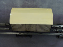 Charger l'image dans la galerie, HORNBY anglais Wagon couvert "MEAT" du LMS transport de viande (1936) (0 vintage)