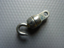 Charger l'image dans la galerie, MECCANO 57c Crochet lesté