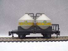 Charger l'image dans la galerie, PLAYCRAFT - RAILWAYS PR 642 - Bulk cement wagon (HO Vintage)