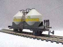 Charger l'image dans la galerie, PLAYCRAFT - RAILWAYS PR 642 - Bulk cement wagon (HO Vintage)