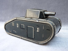 Charger l'image dans la galerie, SFA-Paris- Tank ZIG-ZAG mécanique (circa 1950) (vintage)