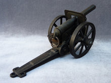 Charger l'image dans la galerie, SOLIDO Canon en métal (circa 1938)