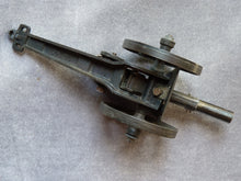 Charger l'image dans la galerie, SOLIDO Canon en métal (circa 1938)