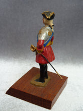 Charger l'image dans la galerie, Louis XV figurine en plomb sur socle bois