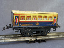 Charger l'image dans la galerie, HORNBY Voiture PULLMAN série M (circa 1950) (0 vintage)