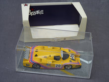 Charger l&#39;image dans la galerie, BIZARRE BZ356 - LOLA T610 LM 1983