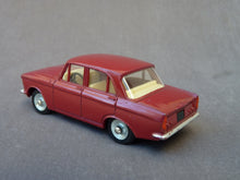 Charger l&#39;image dans la galerie, DINKY TOYS 1410 - Moskwitch 408 Scaldia 1300 (vintage 1968)