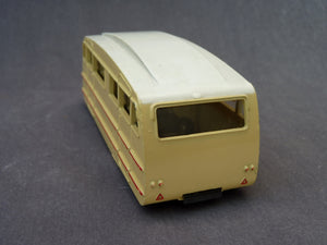 DINKY TOYS 811 - Caravane (vintage 1965)