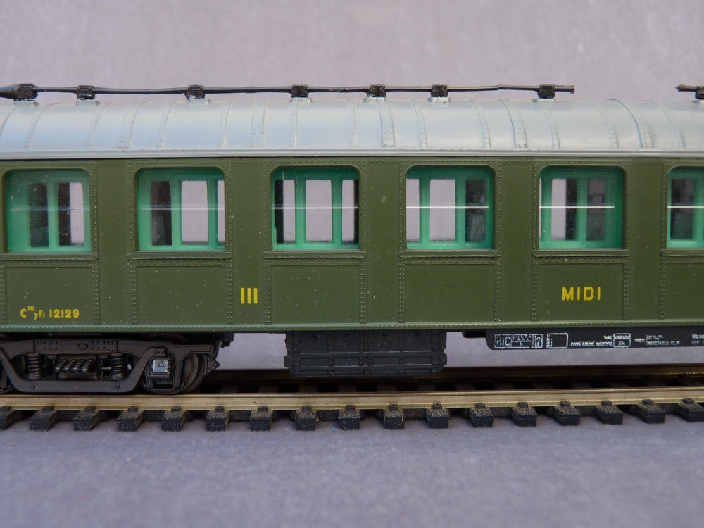 France Trains 255, Voiture OCEM à Rivets Mixte 1/2 Cl. Type A3B5 PLM Neuf Bo France Trains 255, Voiture OCEM à Rivets Mixte 1/2 Cl. Type A3B5 PLM Neuf Bo