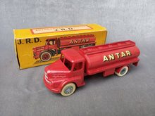 Charger l'image dans la galerie, J.R.D. Réf.122 - Camion UNIC citerne ANTAR (vintage 1960)
