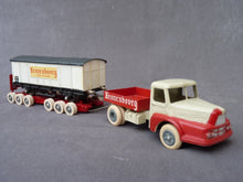Charger l'image dans la galerie, J.R.D. 123 - UNIC Izoard camion et remorque porte wagon KRONENBOURG (vintage 1960)