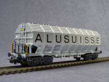 Charger l&#39;image dans la galerie, LILIPUT 243 50 - Wagon transport d&#39;alumine ALUSUISSE des SBB CFF