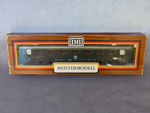 LILIPUT 831 00 - Voiture 1ère classe "Schürzenwagen" de la DB