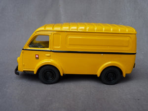 MACADAM M 010 - pour HAPAX S.A. - Fourgon Renault 1000 Kg PTT Postes Suisses
