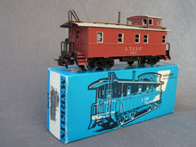 Charger l&#39;image dans la galerie, MÄRKLIN 4570 - Caboose AT&amp;SF (vintage 1967)