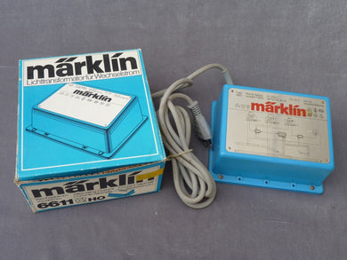 MÄRKLIN 6611 - Transfo pour accessoires de trains électriques