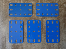 Charger l&#39;image dans la galerie, Meccano 194 - Lot de 5 plaques plastique flexibles bleues