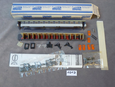 MOUGEL 1013 - Kit à terminer de voiture Corail 1ère classe type A11 à compartiments SNCF