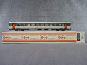 MOUGEL CEMP 1004 - Voiture Corail 2ème classe B10 rtu à couloir central de la SNCF
