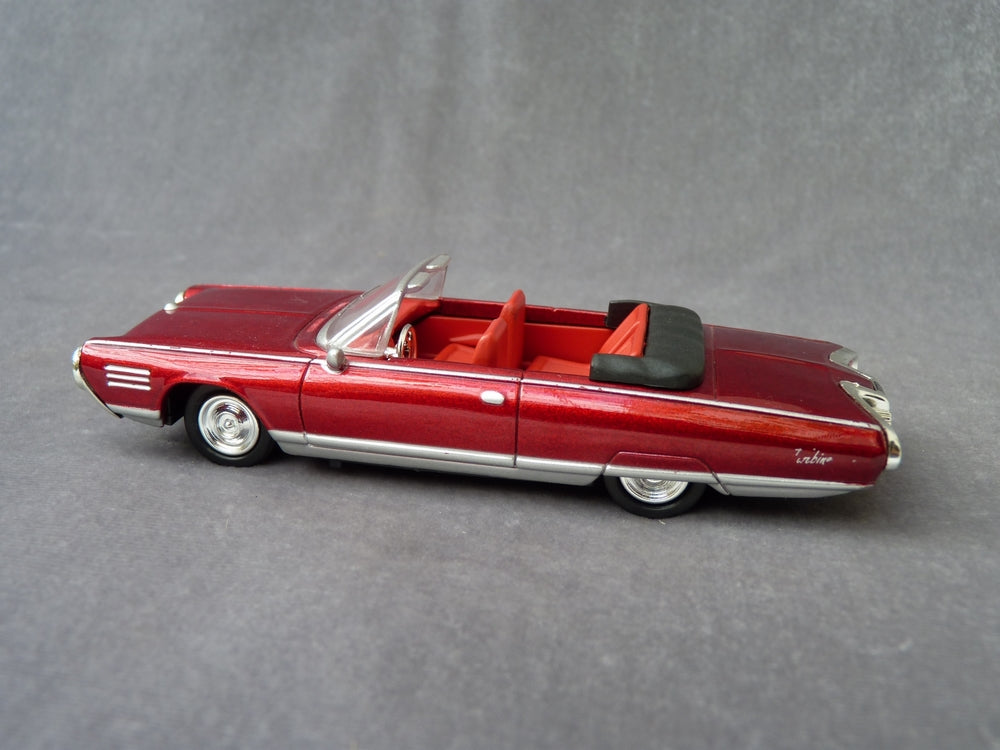 NEW RAY - Chrysler Turbine car 1964 (City Cruiser Collection)