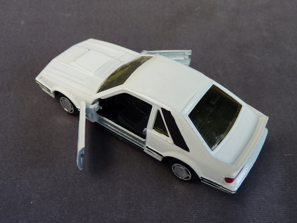 Jet car ford-mustang de norev 1/43 made in france Jet car ford-mustang de norev 1/43 made in france